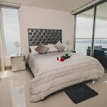 3 Bedroom Sunset Penthouse Private Jacuzzi