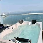 3 Bedroom Sunset Penthouse Private Jacuzzi