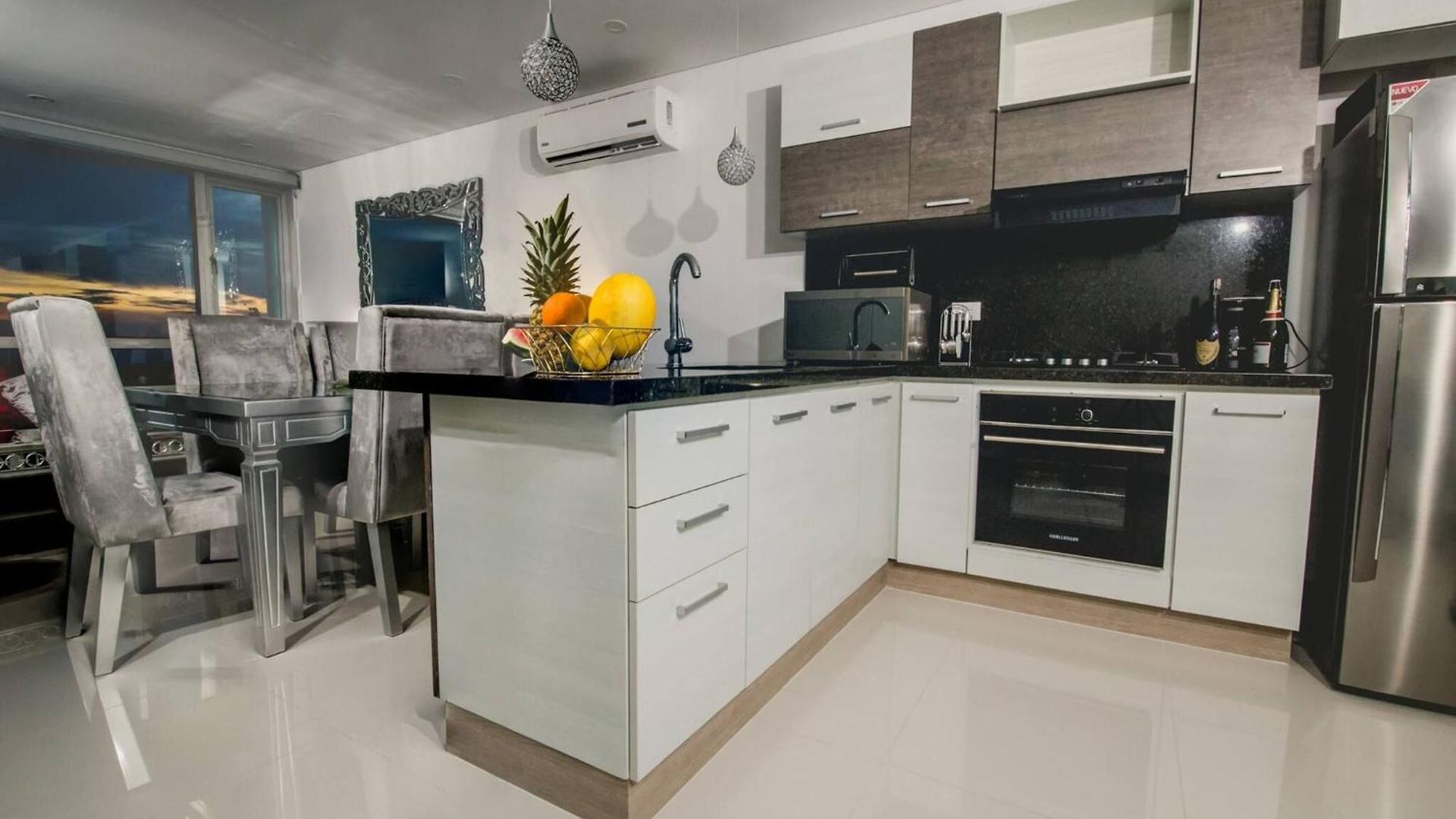 3 Bedroom Sunset Penthouse Private Jacuzzi Cartagena