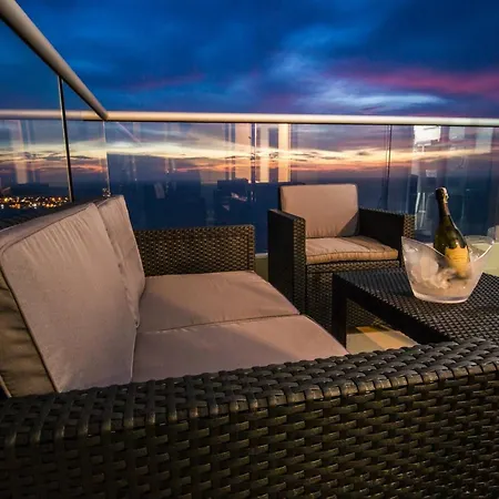 3 Bedroom Sunset Penthouse Private Jacuzzi Apartamento *